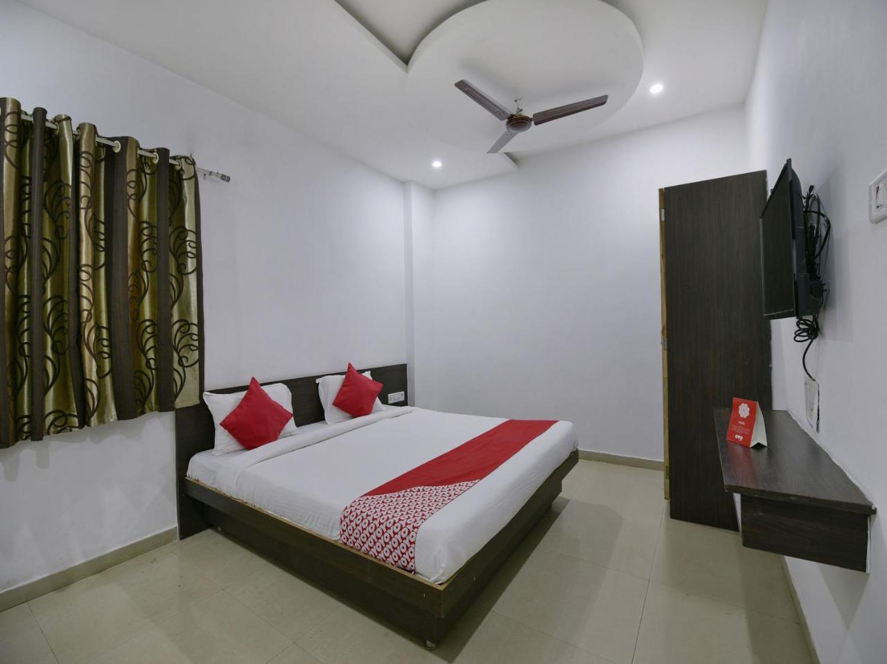 Oyo 9969 Hotel Kshipra Dham Ujjain Eksteriør bilde