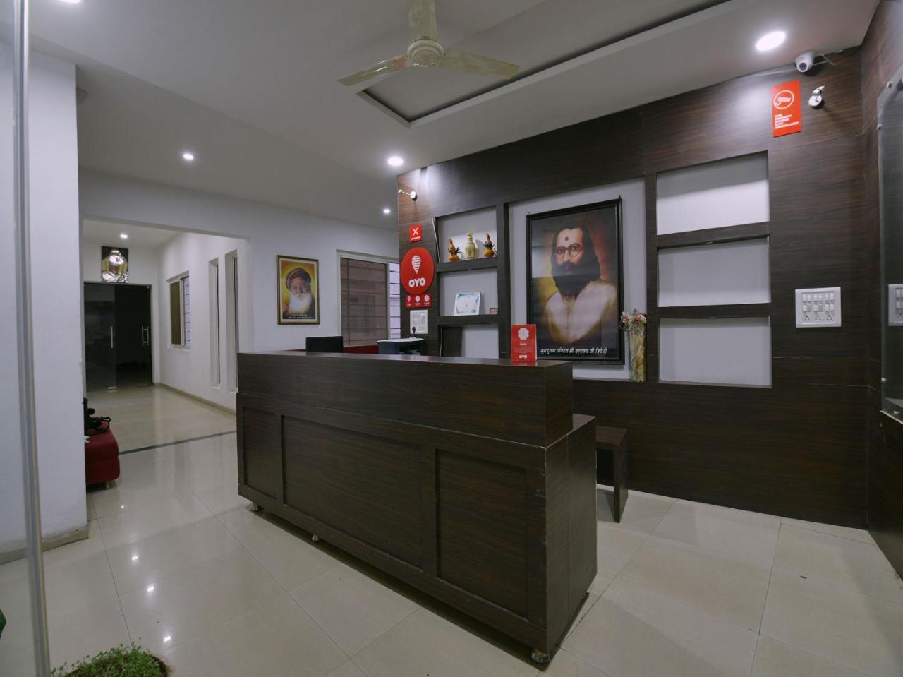 Oyo 9969 Hotel Kshipra Dham Ujjain Eksteriør bilde