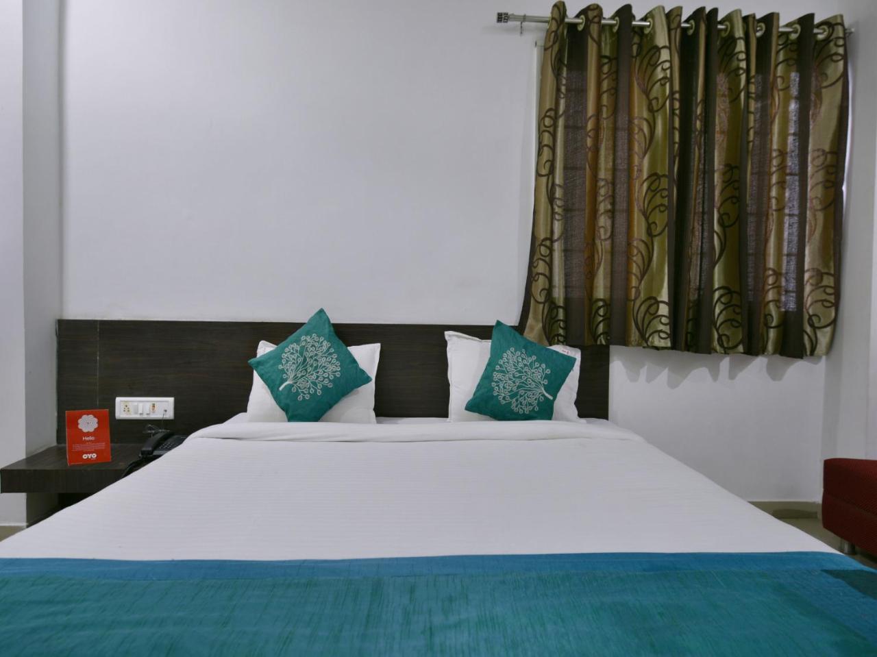Oyo 9969 Hotel Kshipra Dham Ujjain Eksteriør bilde