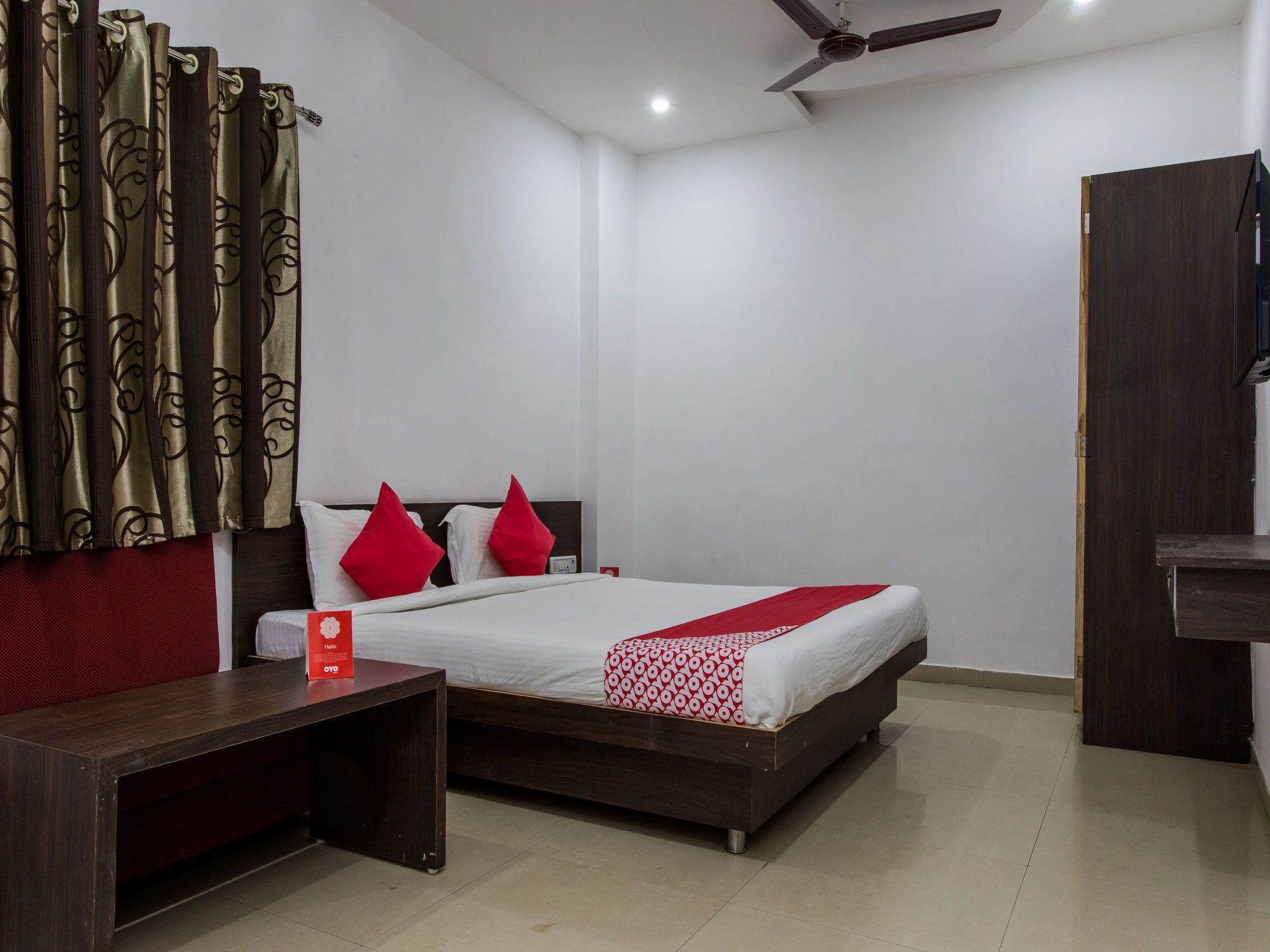 Oyo 9969 Hotel Kshipra Dham Ujjain Eksteriør bilde